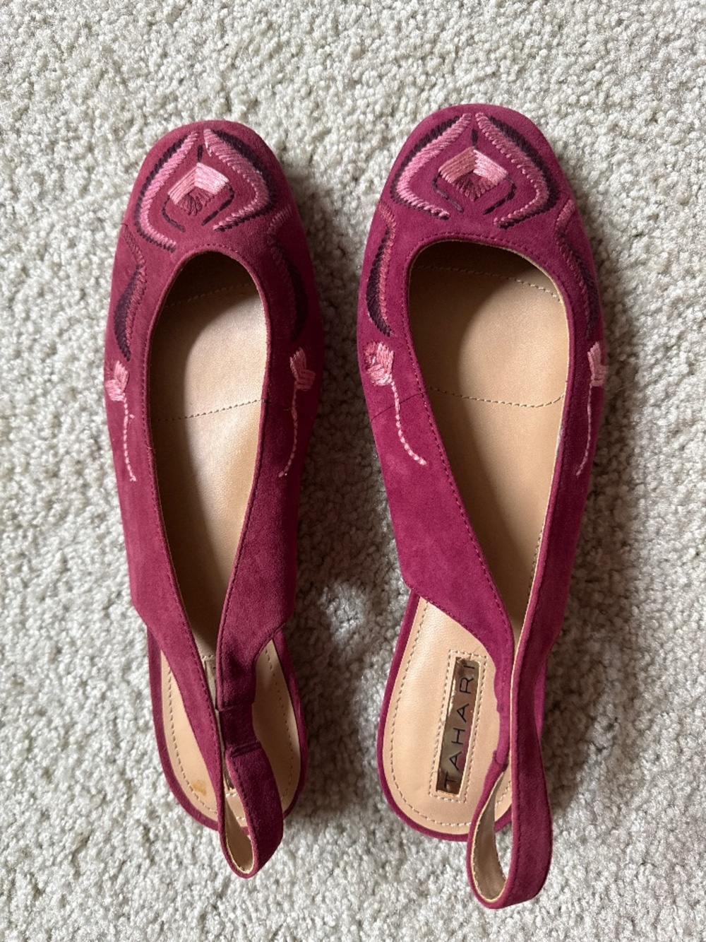 Tahari Burgundy flats with Embroidery size 9